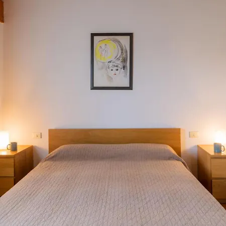Il Giogo By Interhome מנדלו דל לאריו