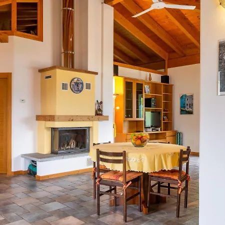 בית נופש Il Giogo By Interhome